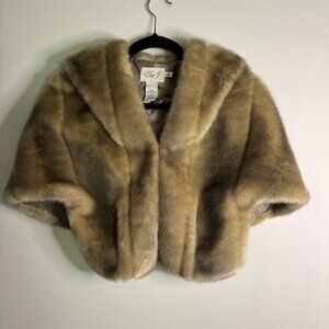 Eliza J Faux Fur Caplet Size Small